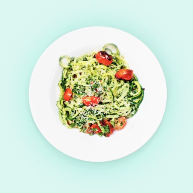 Creamy pesto & kale pasta